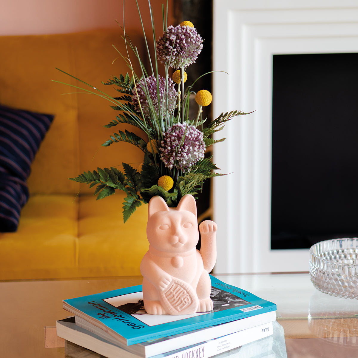 DOIY Neko Vase Apricot