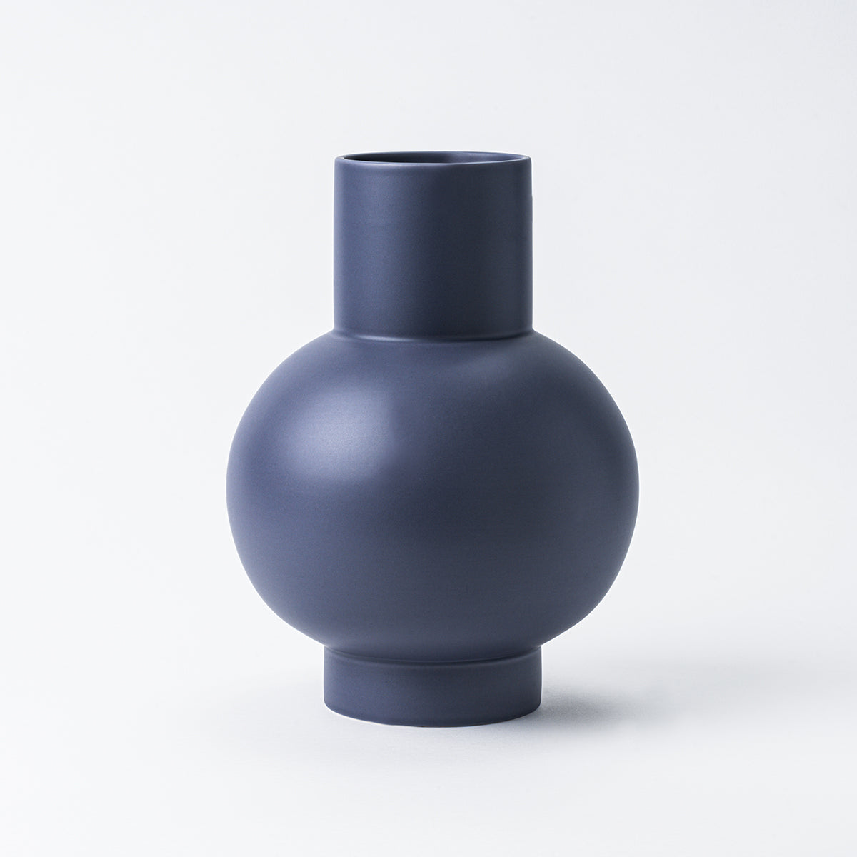 MoMA Raawii Strom Vase Large Purple Ash