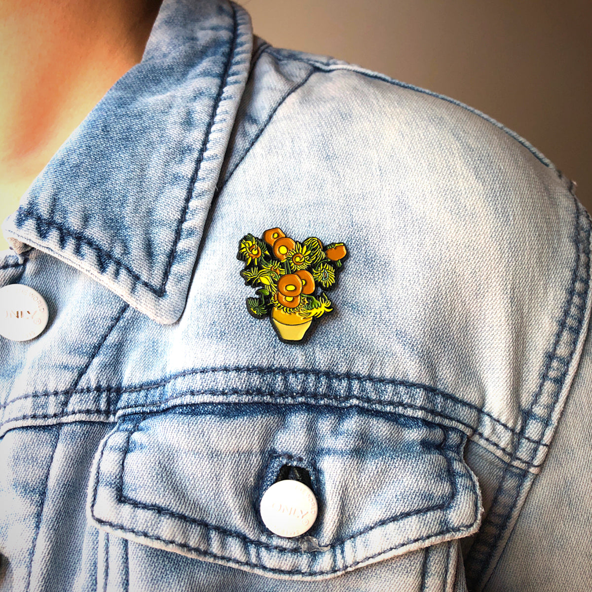 Today Is Art Day Enamel Pin Vincent Van Gogh Sunflowers