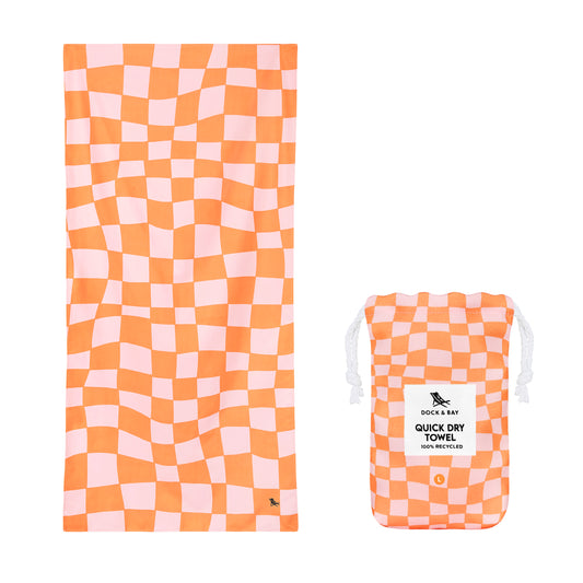 Dock & Bay Beach Towel Designed Collection L Groovy Check 100% Recycled 100% Recycled