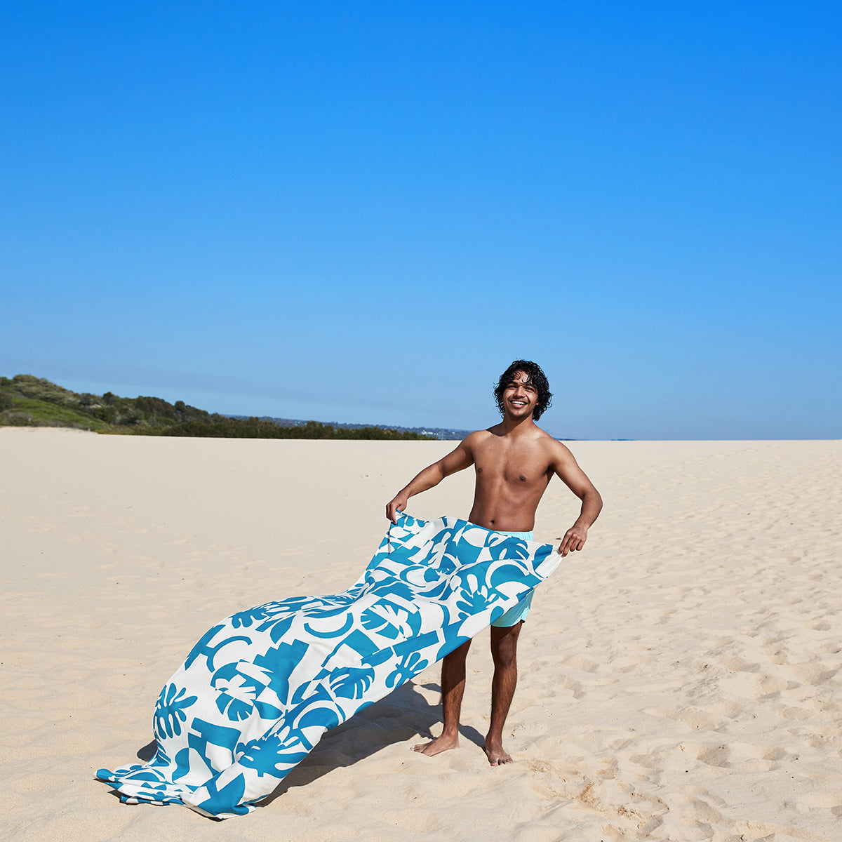 Beach Towel Tropics Collection XL Marine Dream