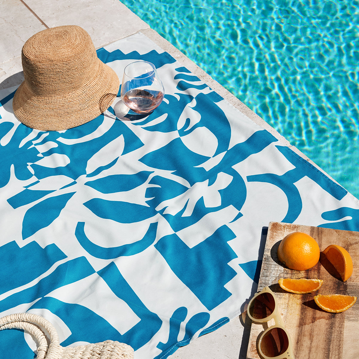 Beach Towel Tropics Collection XL Marine Dream