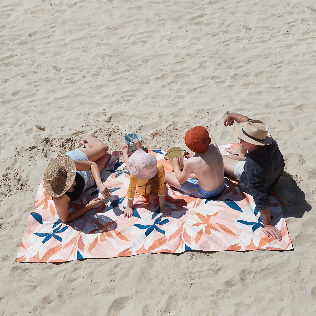 Beach Blanket Extra Large Terracotta Tropics