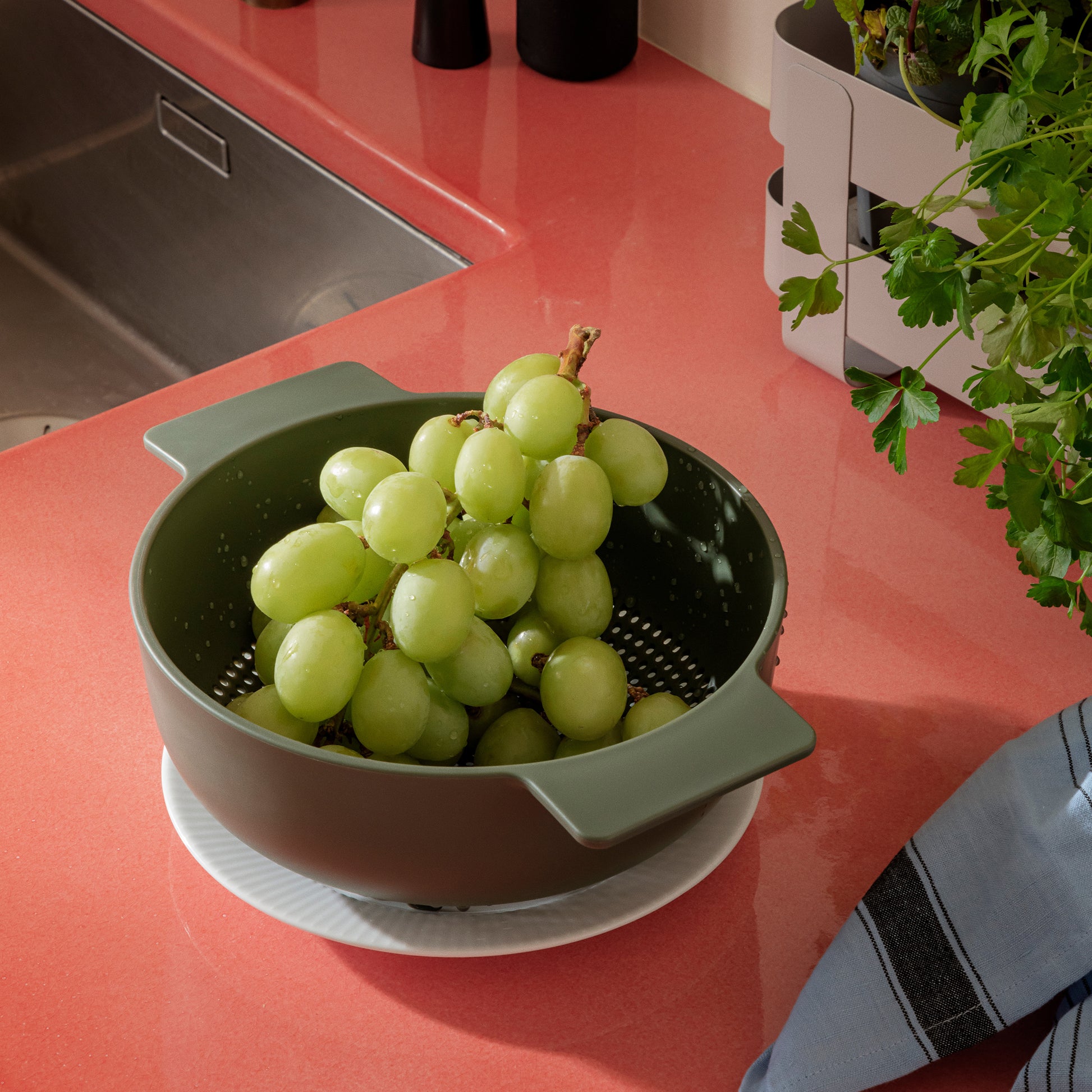 Eva Solo Green Tool Colander