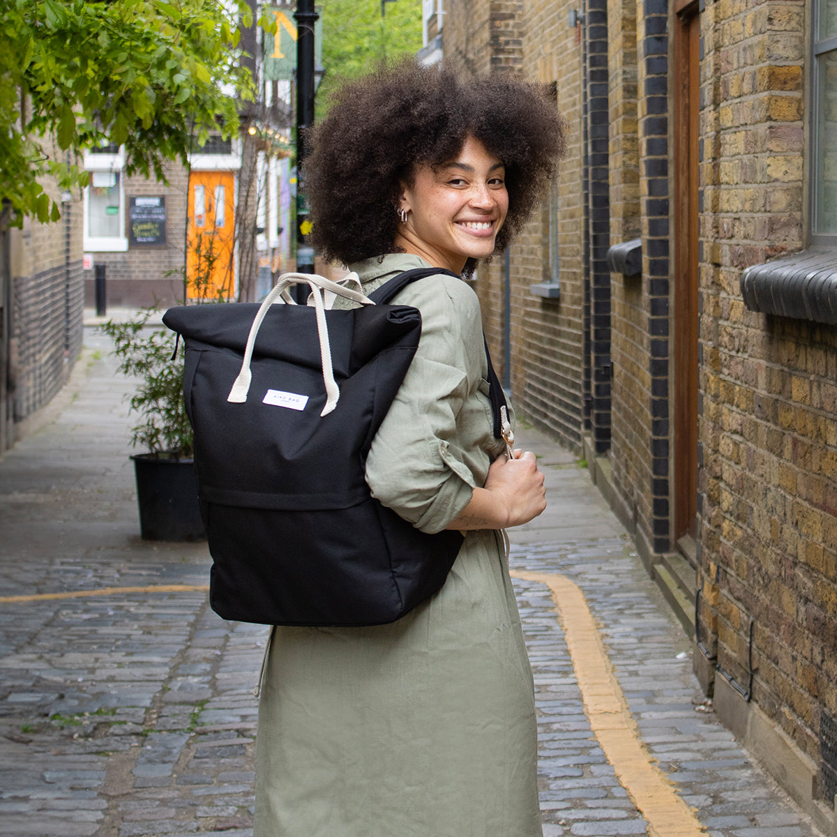 Kind Bag Backpack Large Pebble Black