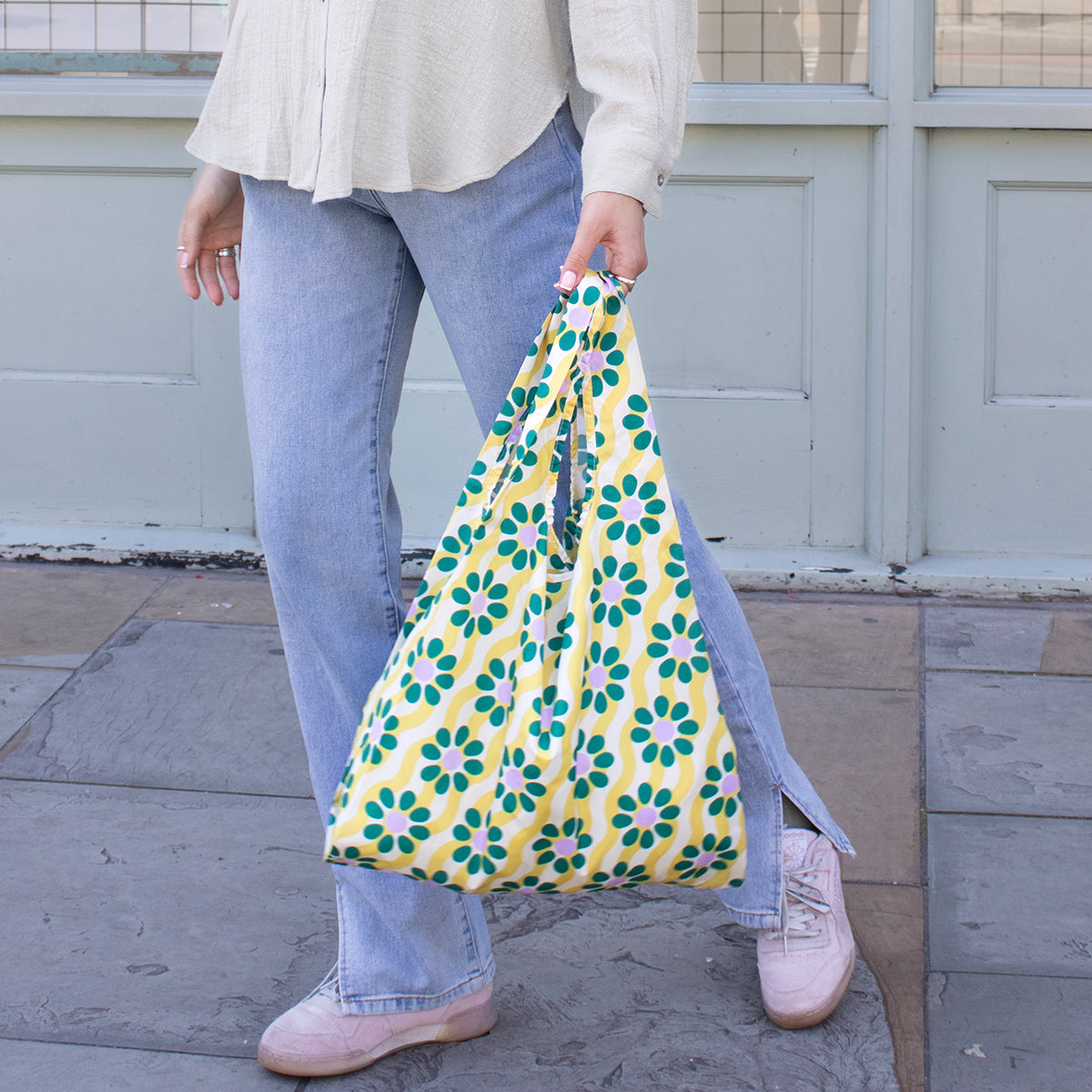 Reusable Bag Medium Wavy Daisy