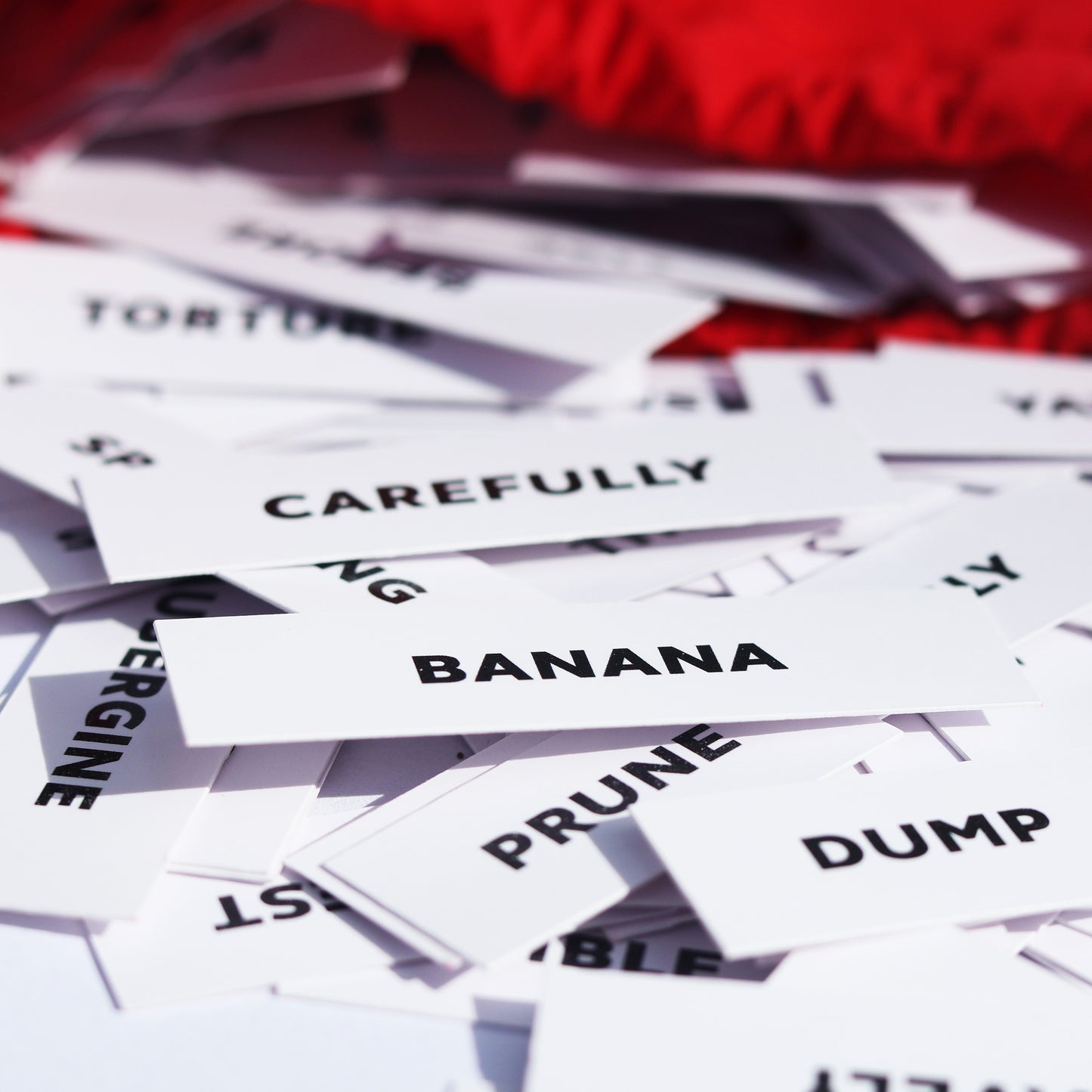 Pikkii Party Game Twisted Captions