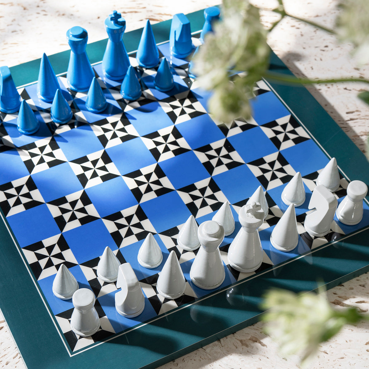 Printworks Classic Games Chess Lacquered Poseidon