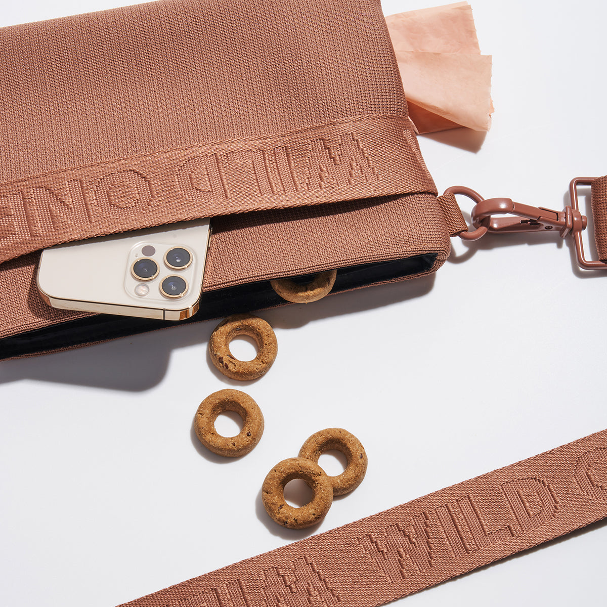 Wild One Treat Pouch Recycled Knit Coco