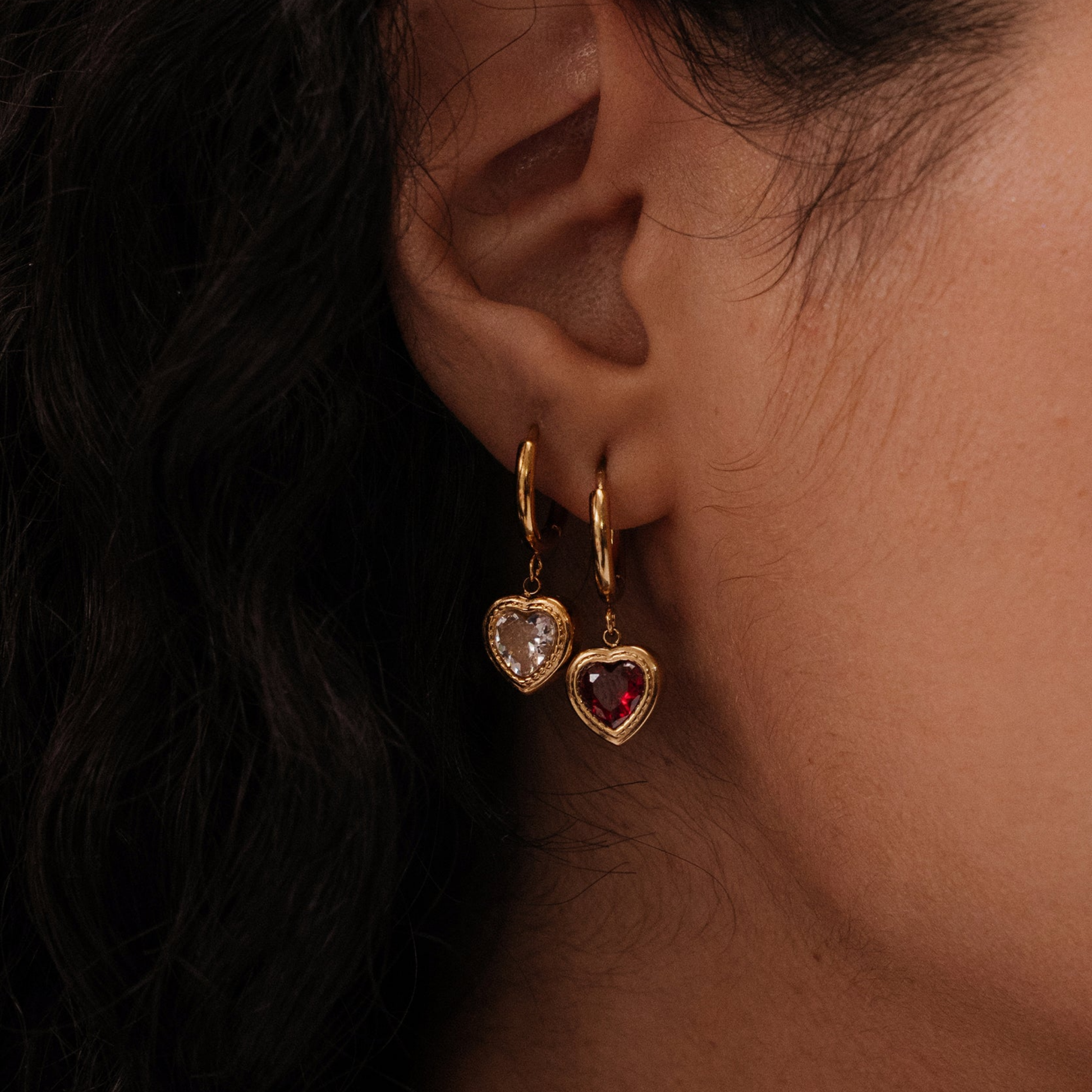 AEC Paris Earrings Aegir Red Zirconium Oxide
