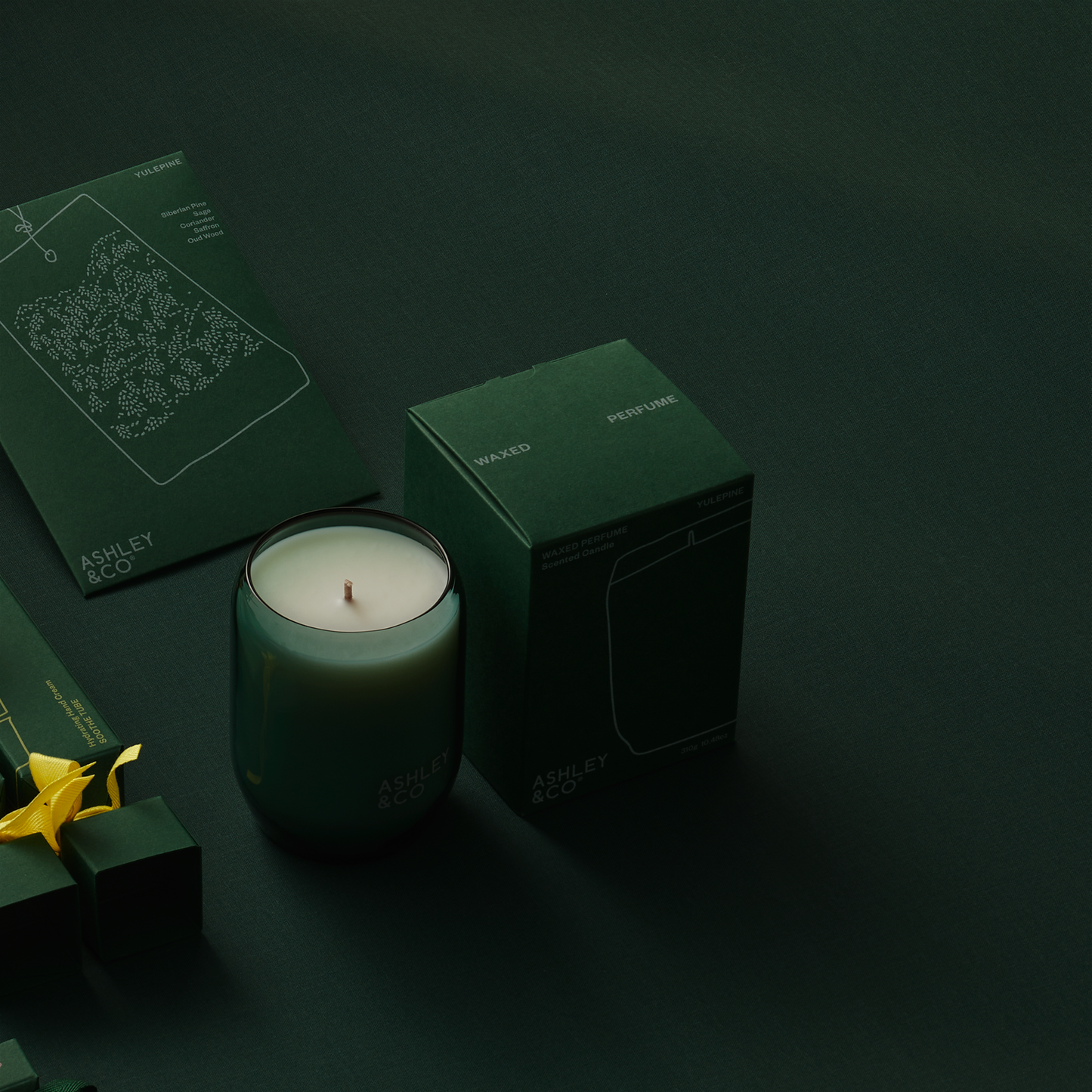 Ashley & Co Waxed Perfume 310g Forest Collection Yulepine Candle Candle