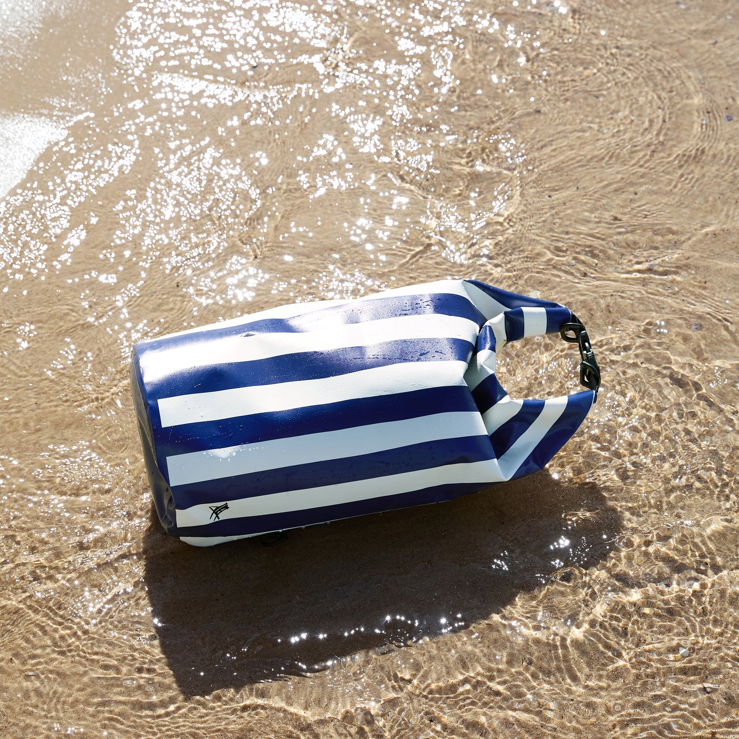 Dock & Bay Dry Bag 20L Whitsunday Blue 100% Recycled 100% Recycled