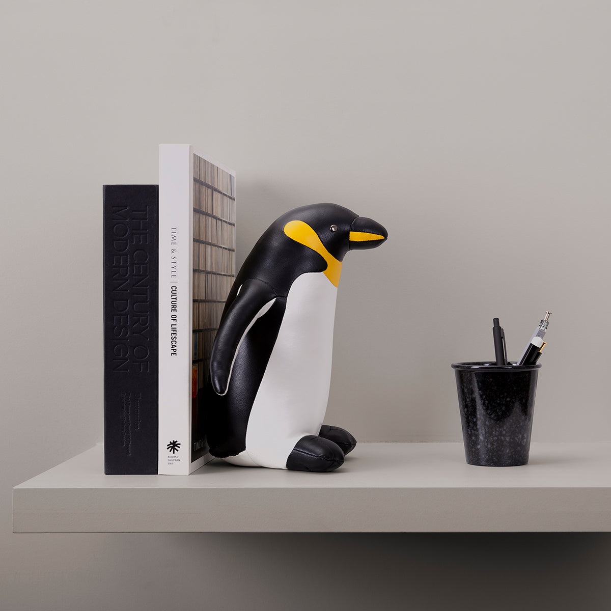 Bookend Classic King Penguin